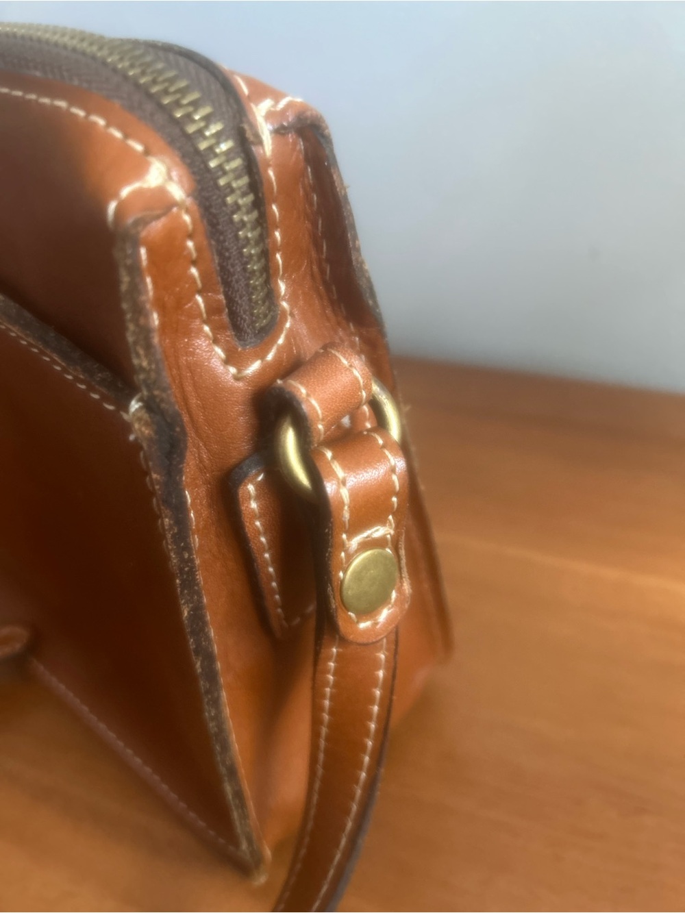 Patricia Nash - Leather Crossbody Bag in Cognac Brown - Picture 3 of 5